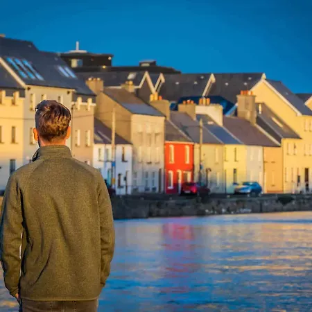 With Free Parking Private In Shared Flat Homestay szállás Galway