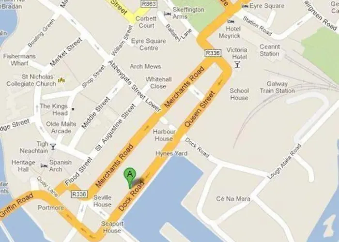 Homestay With Free Parking Private In Shared Flat